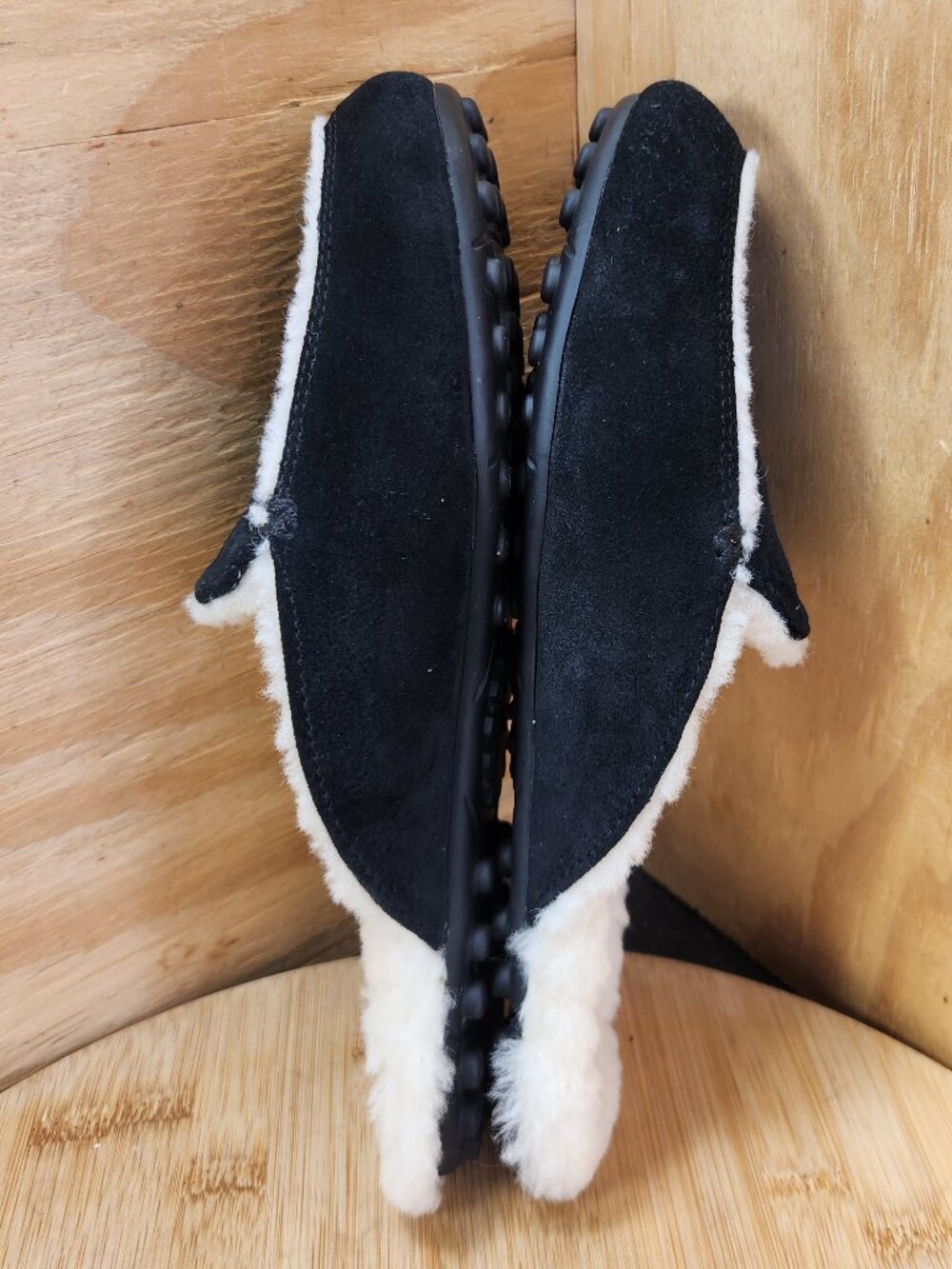 Ugg Lane Suede Slippers Womens Size 7.5 Shoes - Picture 7 of 9